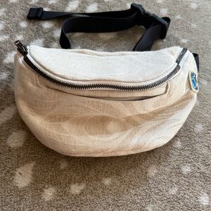 Artipoppe Cream Crossbody Bag